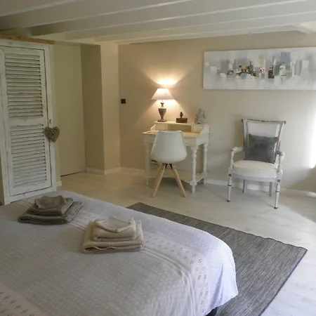 Au Clos De Launay D'hotes