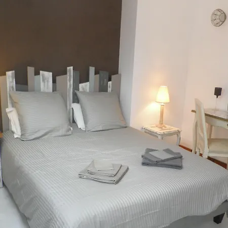 Au Clos De Launay D'hotes Le Cellier