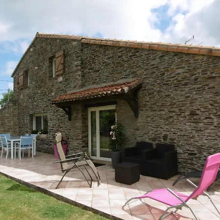 Au Clos De Launay D'hotes Le Cellier