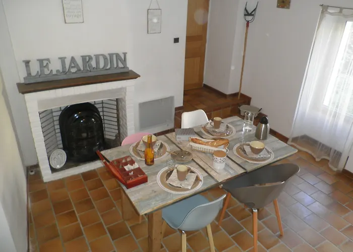 Au Clos De Launay D'hotes Casa de hóspedes Le Cellier