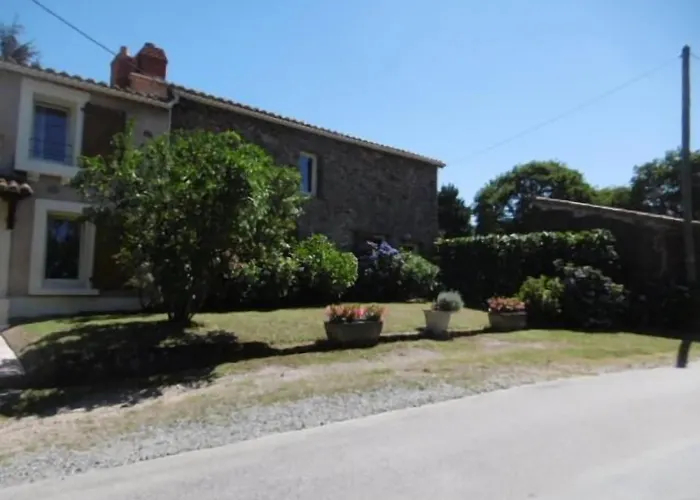 Au Clos De Launay D'hotes Casa de hóspedes